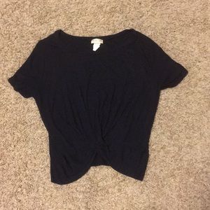 cropped t-shirt